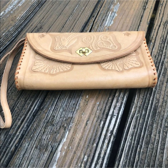 Tooled Leather Floral Purse Brown Tan Bag Wristlet Clutch Vintage 70s 80s